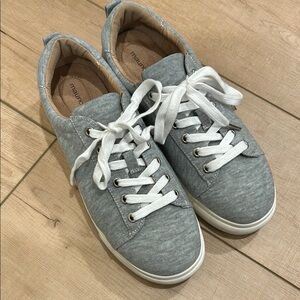 Gray Casual Sneakers with White Laces